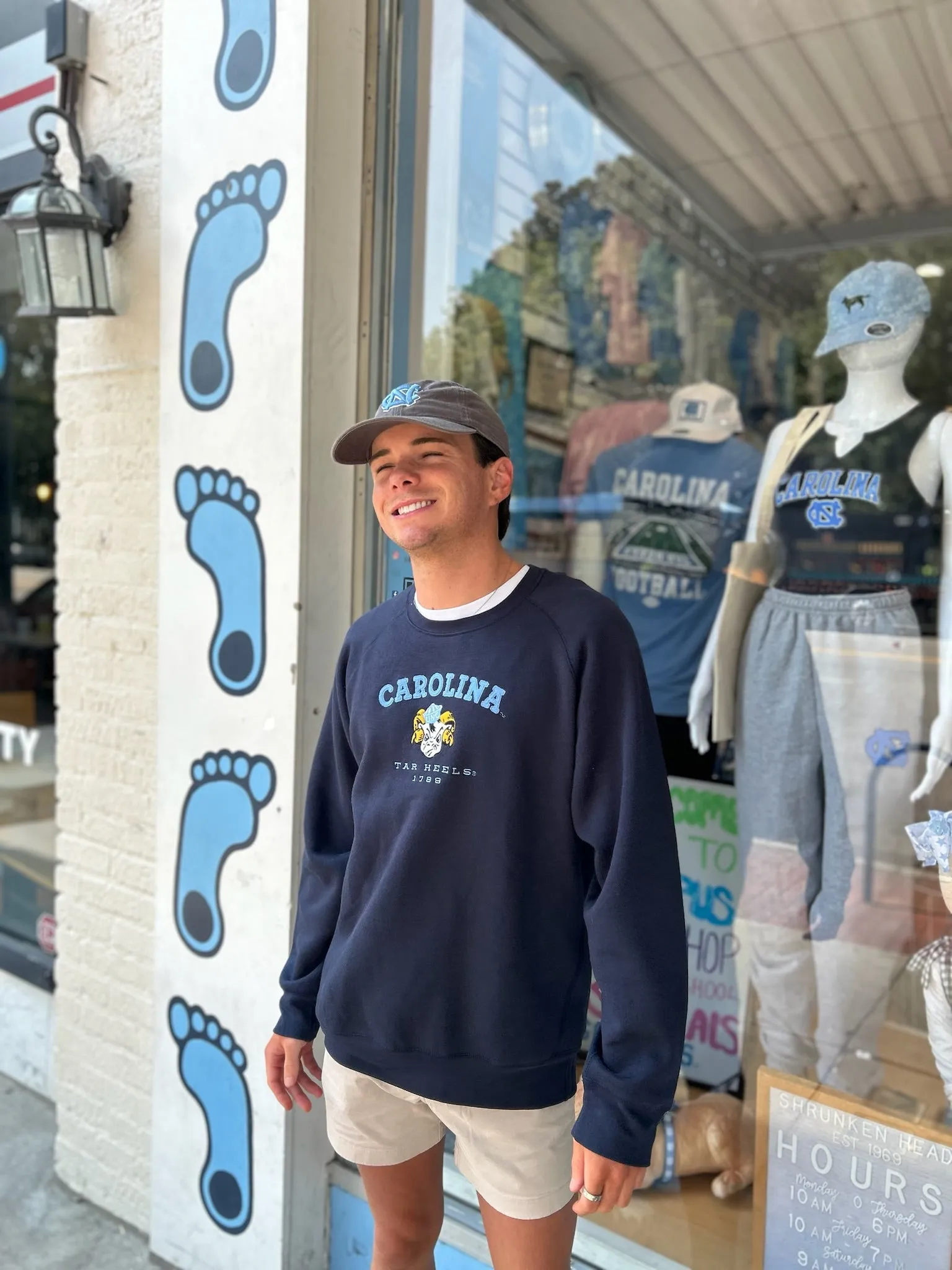 Carolina Tar Heels Vintage Navy Embroidered Crewneck Sweatshirt Benchmark