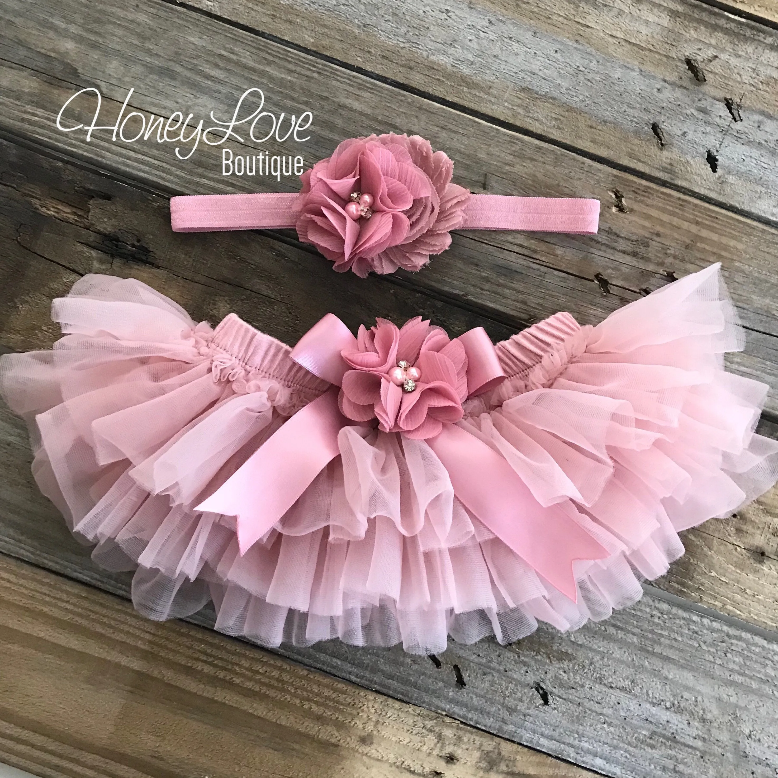 PERSONALIZED Name inside Heart - Vintage Pink and Rose Gold glitter
